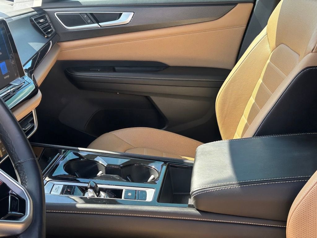 2024 Volkswagen Atlas Cross Sport 2.0T SEL R-Line