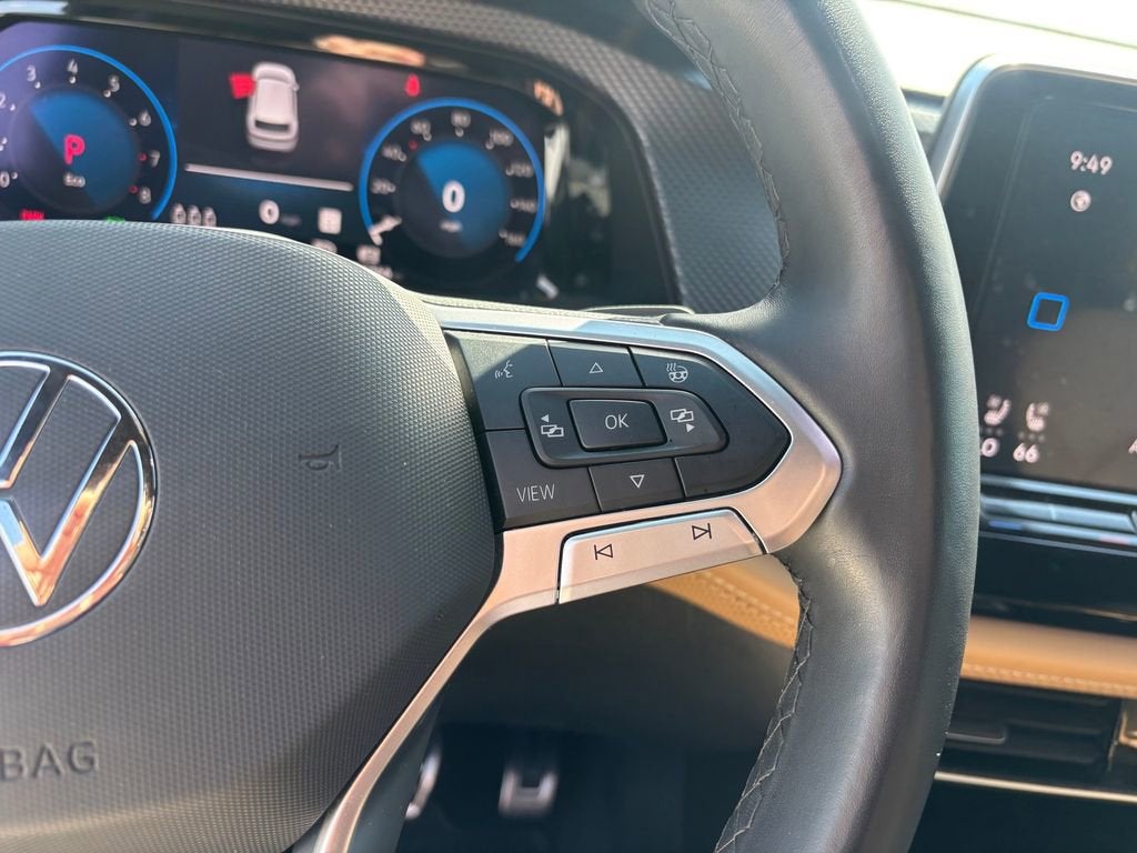 2024 Volkswagen Atlas Cross Sport 2.0T SEL R-Line