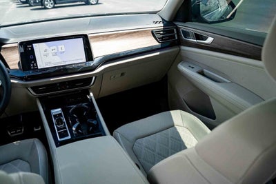 2025 Volkswagen Atlas 2.0T SEL Premium R-Line