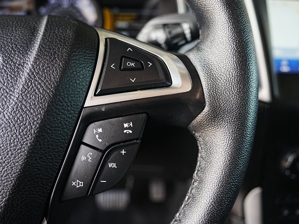 2020 Ford Edge SEL - Photo 14