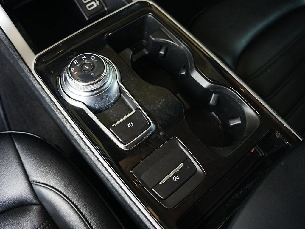 2020 Ford Edge SEL - Photo 16