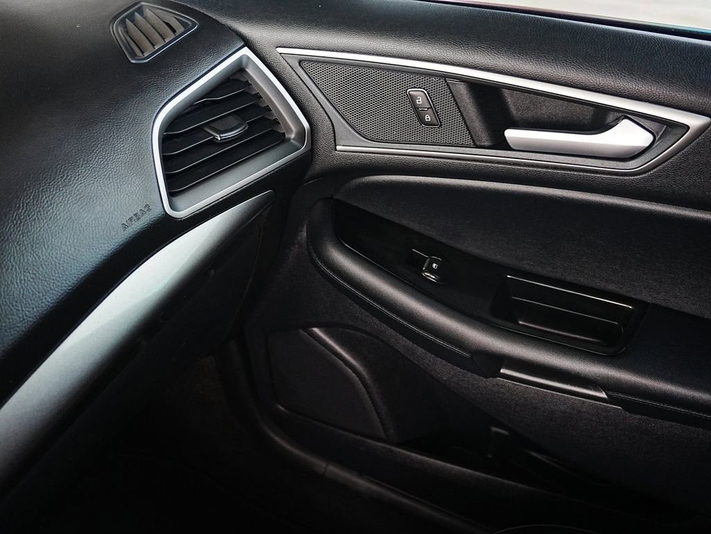 2020 Ford Edge SEL - Photo 19
