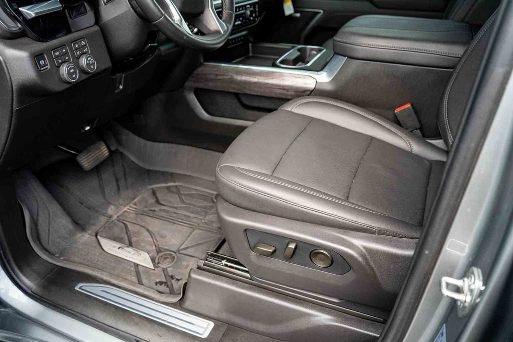 2026 Chevrolet Silverado 3500 HD LTZ