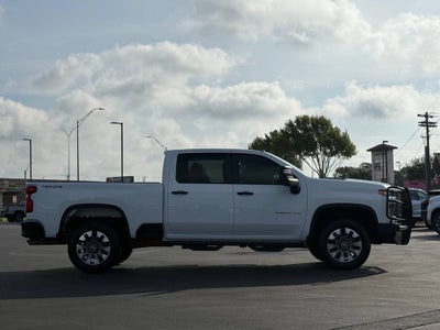 2024 Chevrolet Silverado 2500 HD Custom