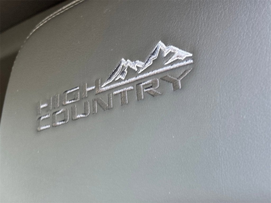 2022 Chevrolet Silverado 2500 HD High Country