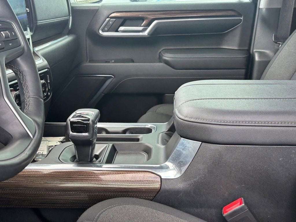 2023 Chevrolet Silverado 1500 LT - Photo 12