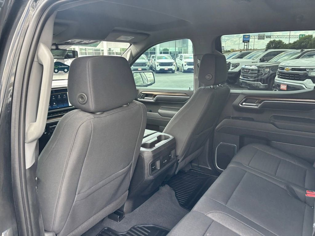 2023 Chevrolet Silverado 1500 LT - Photo 25