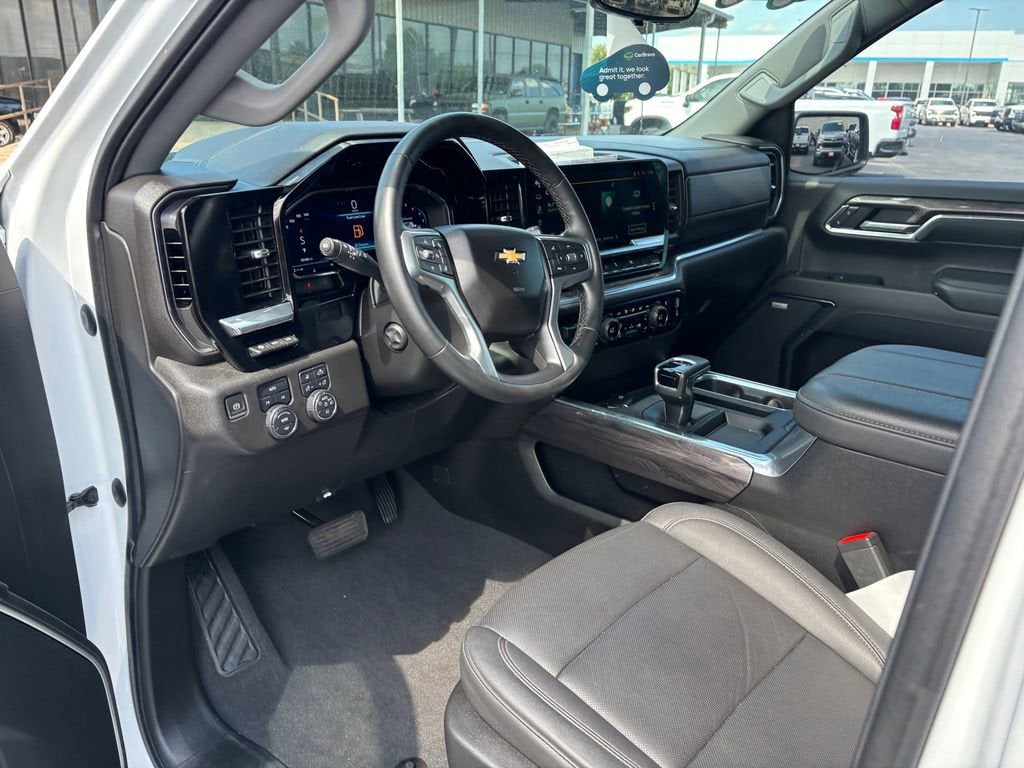 2024 Chevrolet Silverado 1500 LTZ - Photo 8
