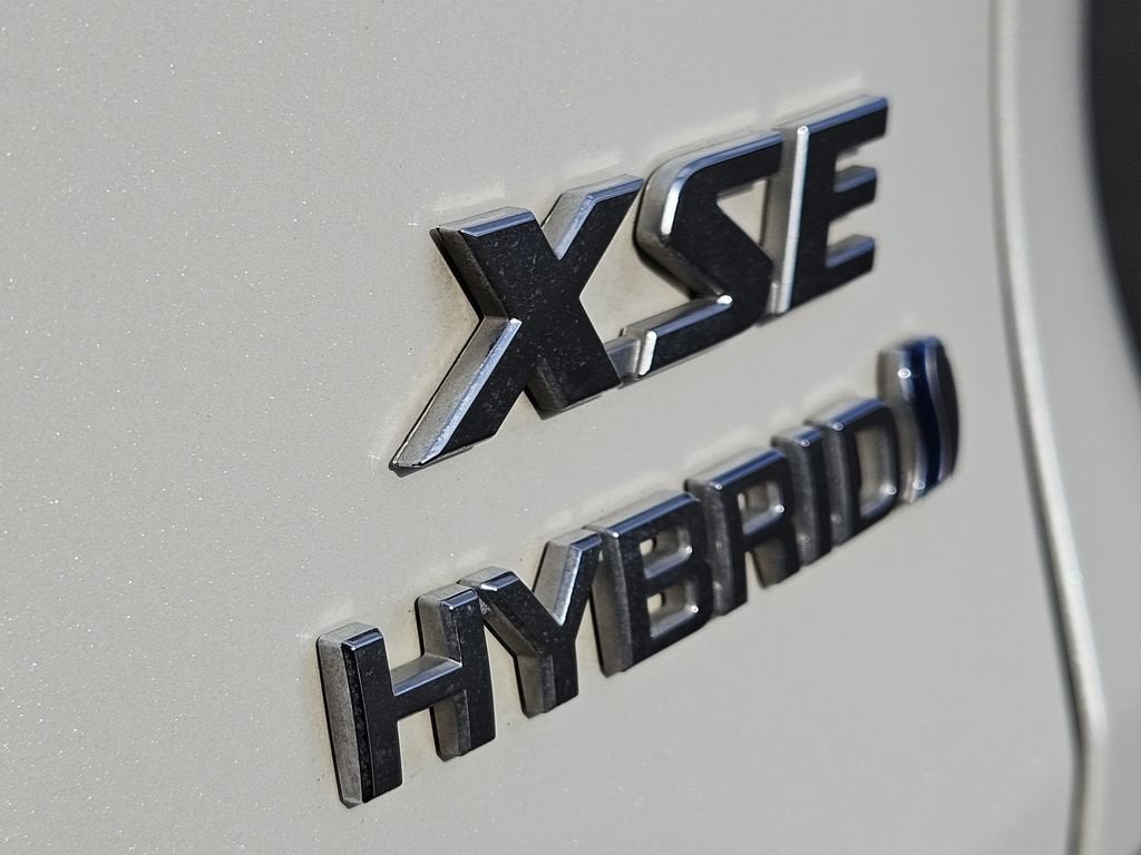 2024 Toyota RAV4 Hybrid XSE