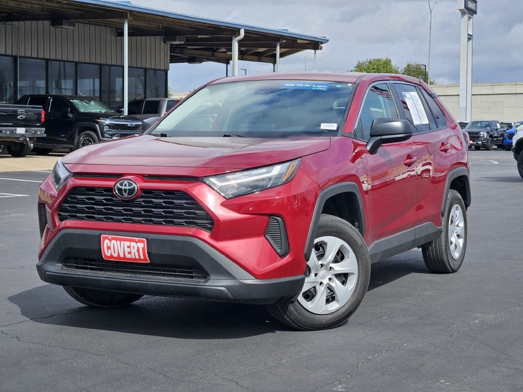 2024 Toyota RAV4 LE