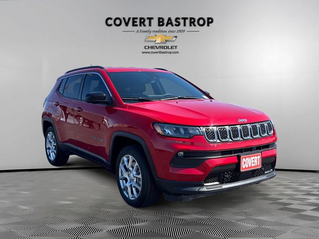 2024 Jeep Compass Latitude Lux