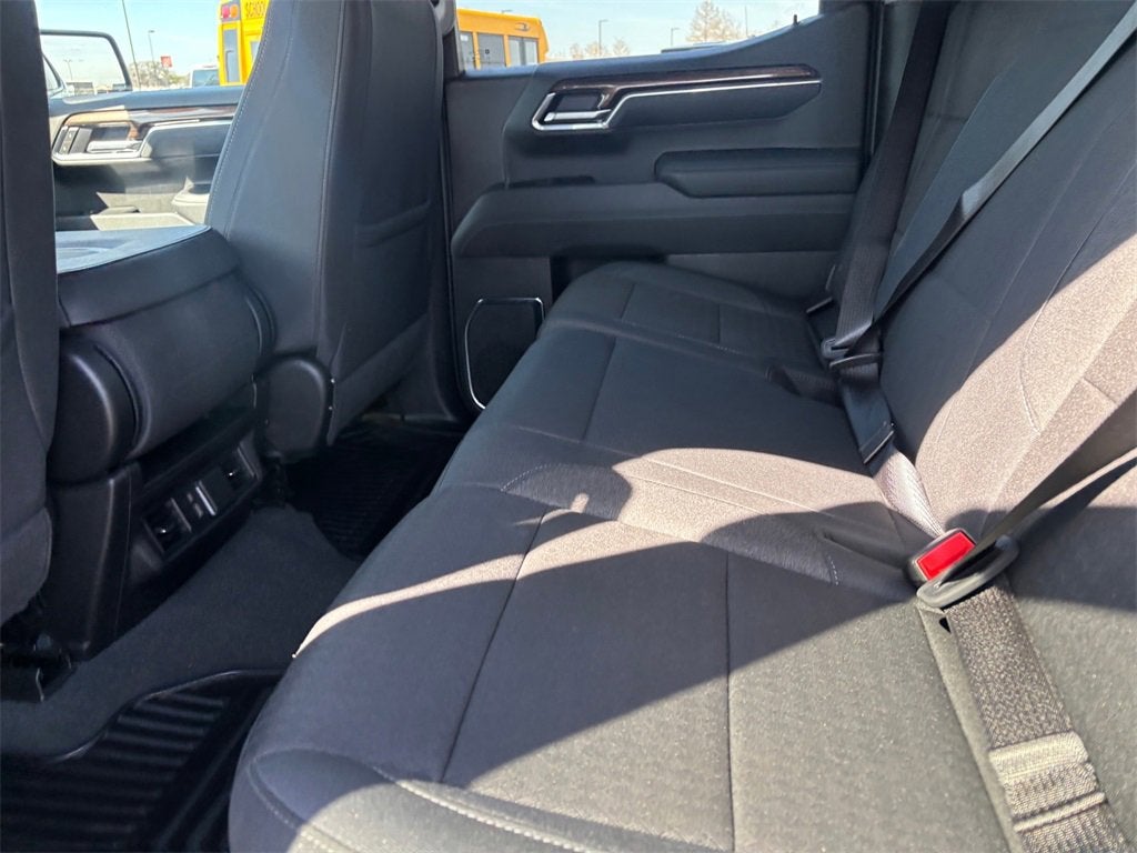 2025 Chevrolet Silverado 1500 RST