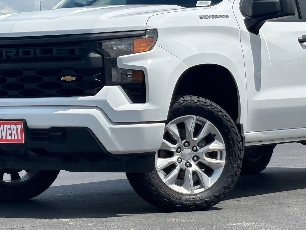 2024 Chevrolet Silverado 1500 Custom
