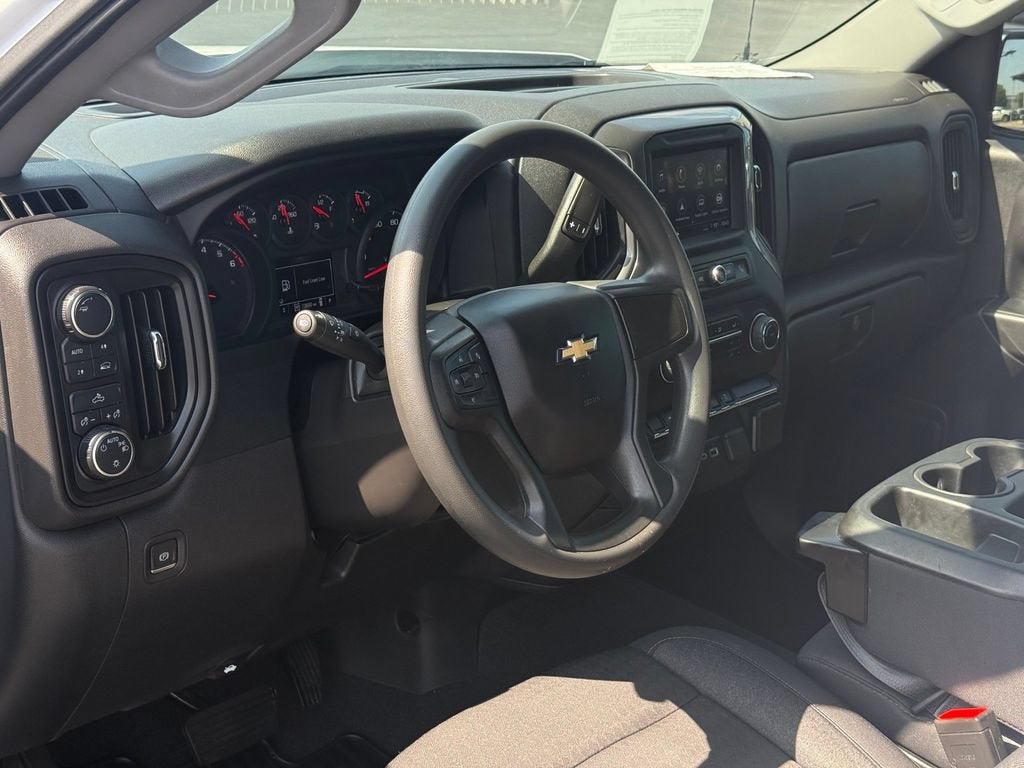 2024 Chevrolet Silverado 1500 Custom - Photo 10
