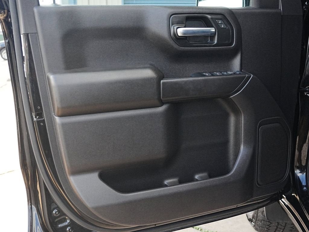 2023 Chevrolet Silverado 1500 Custom - Photo 14