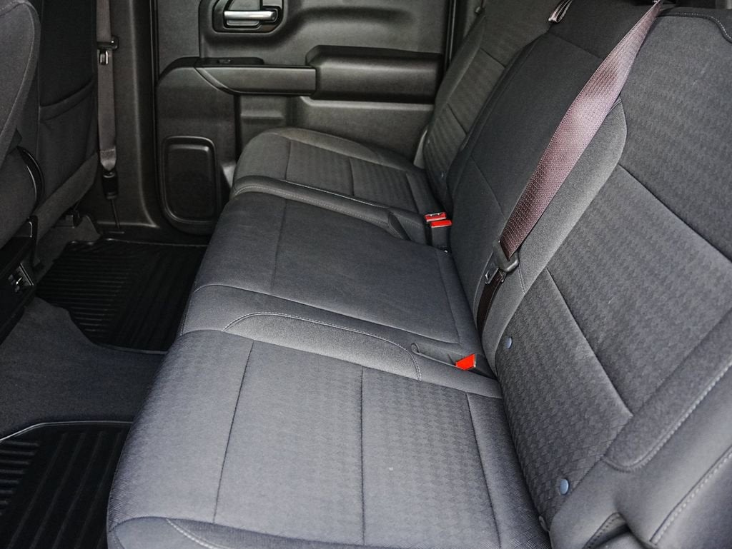2023 Chevrolet Silverado 1500 Custom - Photo 19