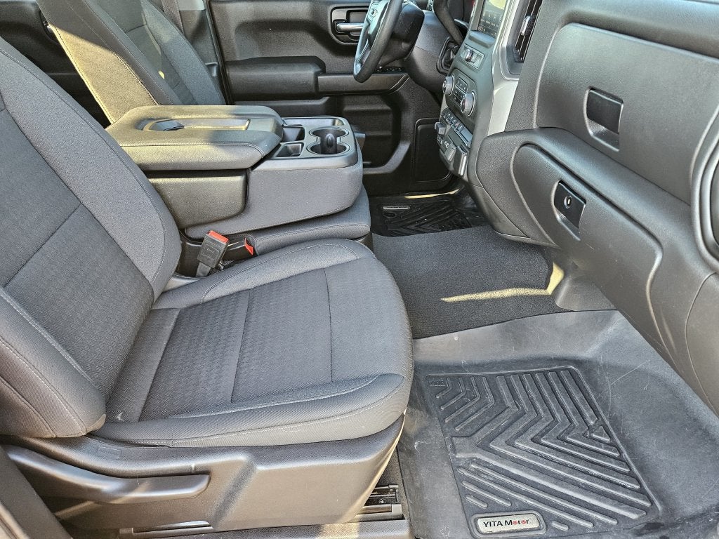 2024 Chevrolet Silverado 1500 Custom - Photo 15
