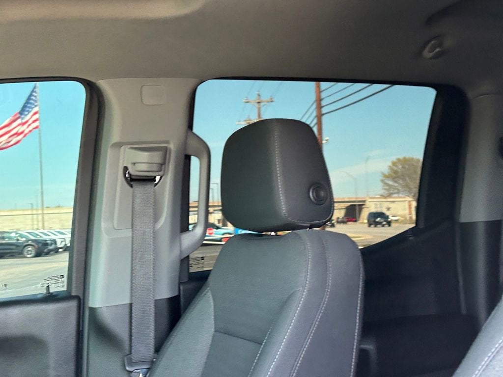 2025 Chevrolet Silverado 1500 Custom