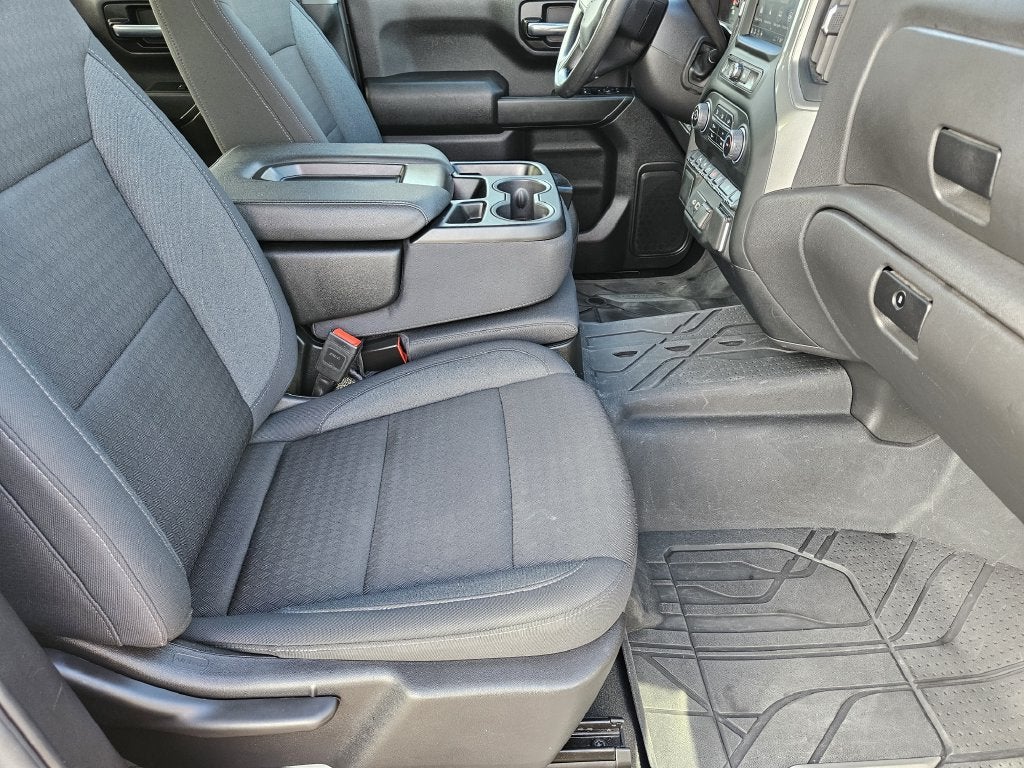 2024 Chevrolet Silverado 1500 Custom - Photo 15