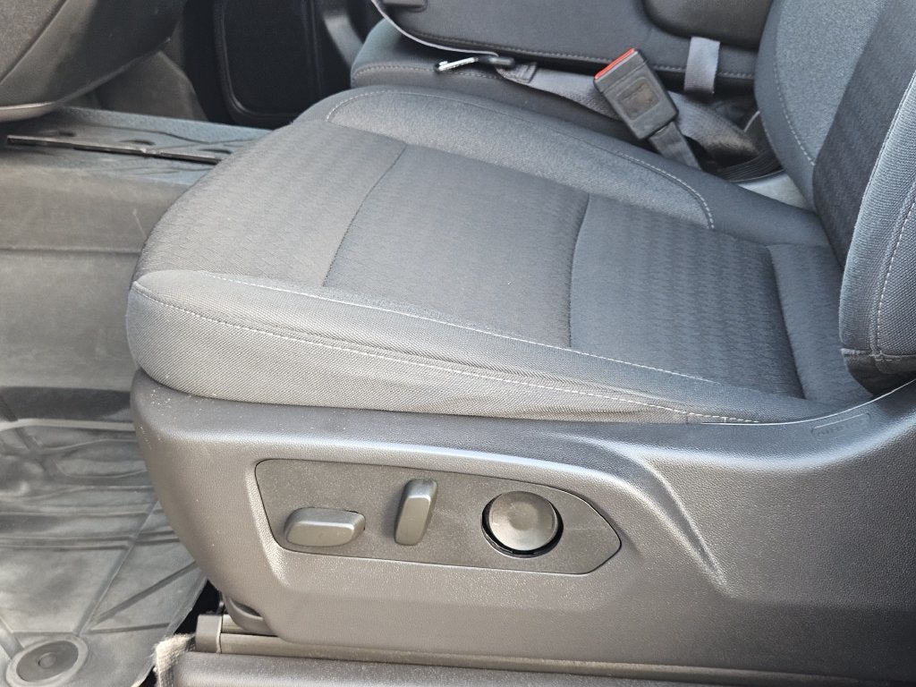 2024 Chevrolet Silverado 1500 Custom - Photo 25