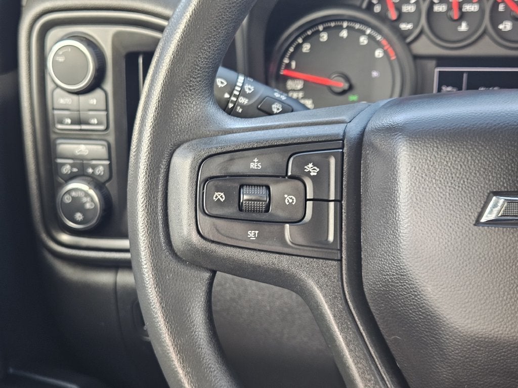 2024 Chevrolet Silverado 1500 Custom - Photo 28