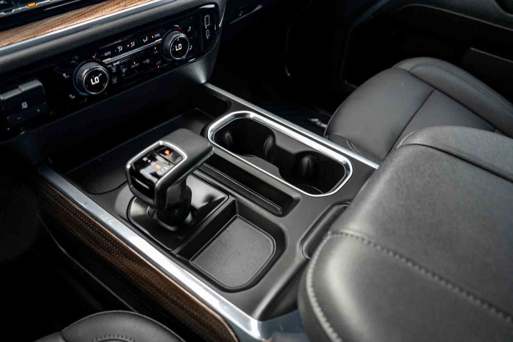 2024 Chevrolet Silverado 1500 LT Trail Boss - Photo 21