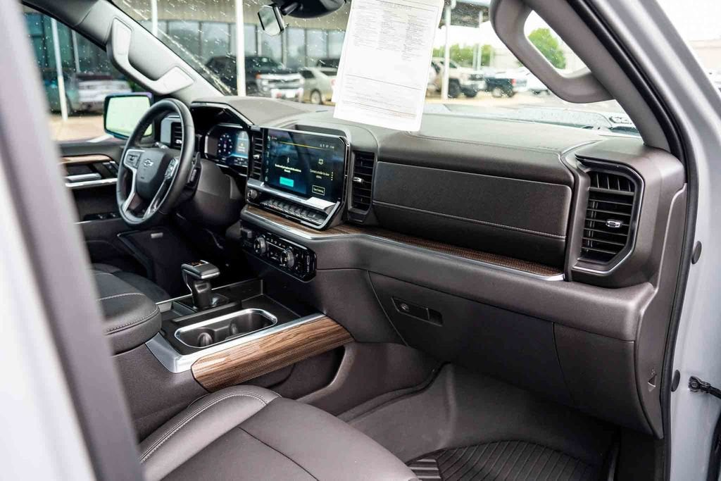 2024 Chevrolet Silverado 1500 LT Trail Boss - Photo 27