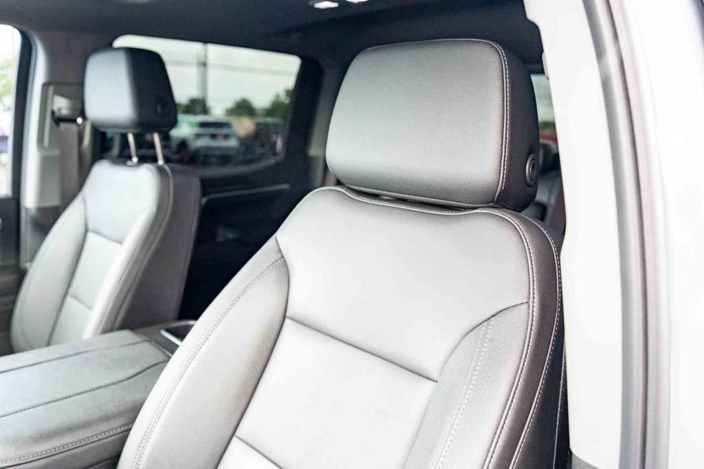 2024 Chevrolet Silverado 1500 LT Trail Boss - Photo 9