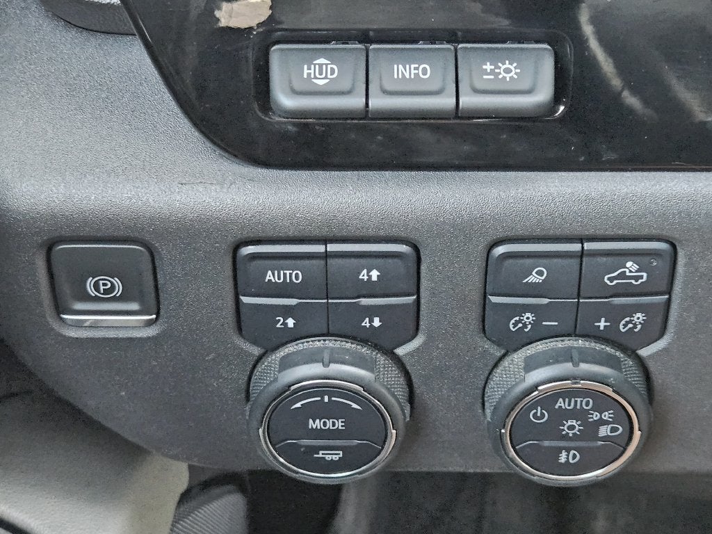 2023 Chevrolet Silverado 1500 ZR2 - Photo 24