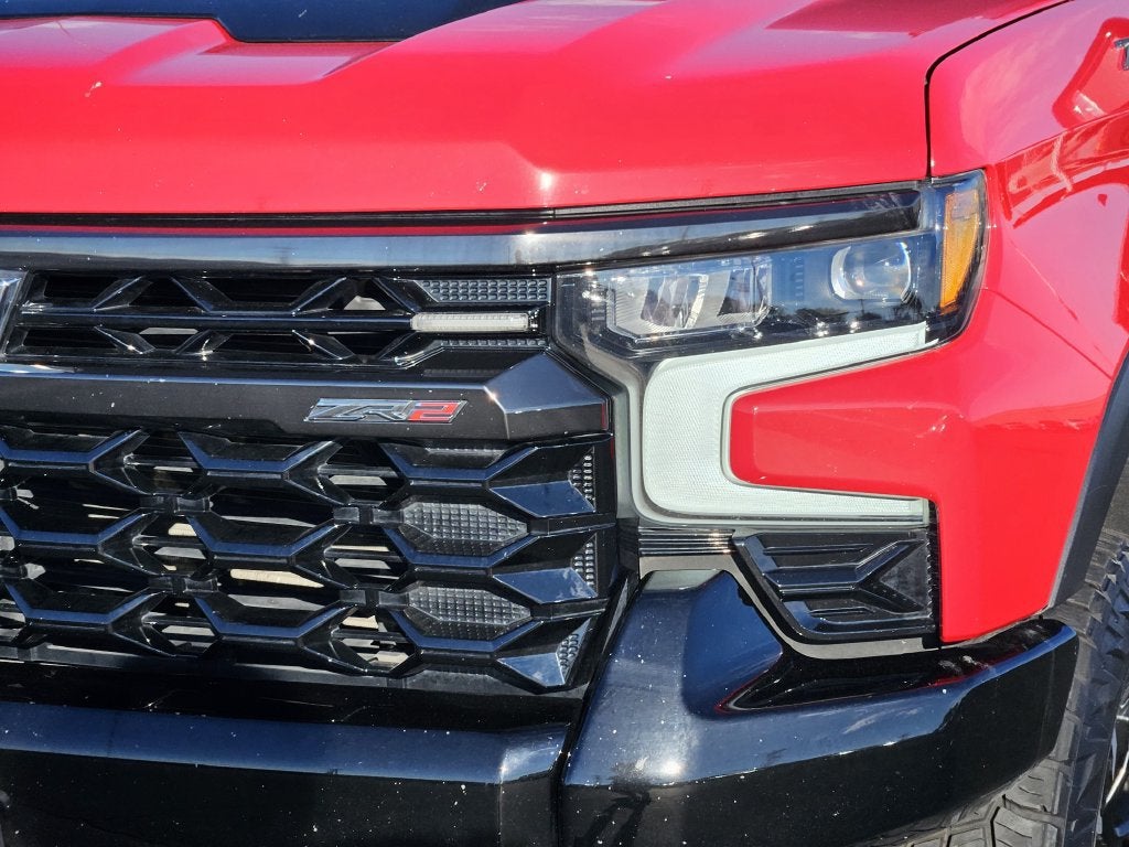 2023 Chevrolet Silverado 1500 ZR2 - Photo 8