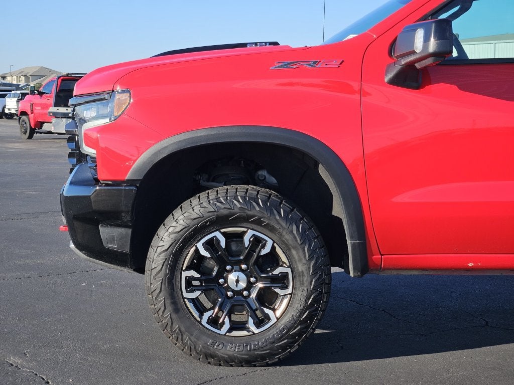 2023 Chevrolet Silverado 1500 ZR2 - Photo 9