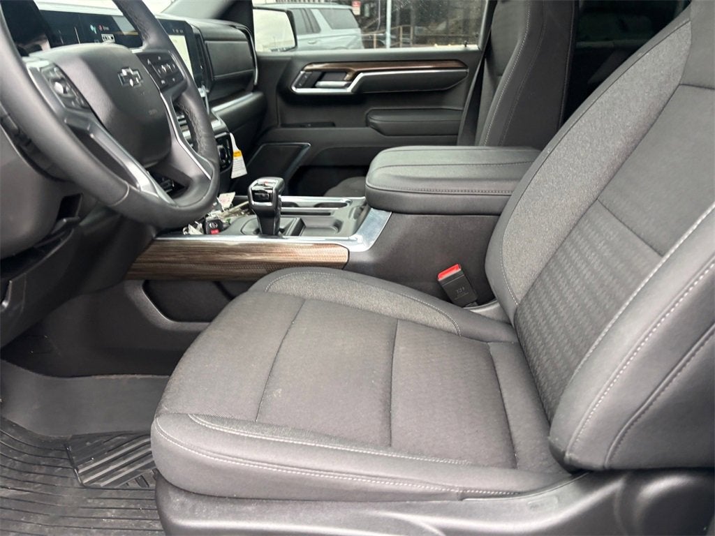 2025 Chevrolet Silverado 1500 LT Trail Boss