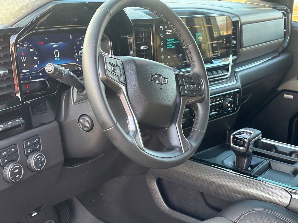 2025 Chevrolet Silverado 1500 ZR2