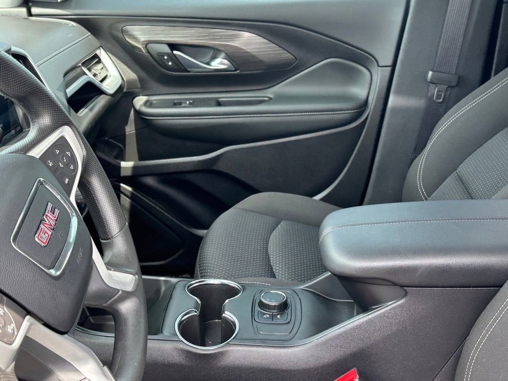 2024 GMC Terrain SLE - Photo 11