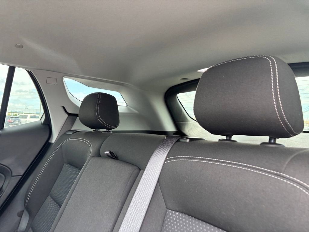 2024 GMC Terrain SLE - Photo 28