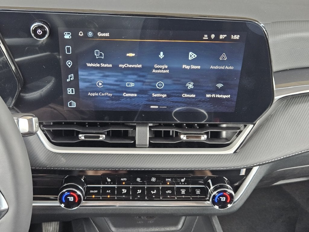2027 Chevrolet Equinox LT - Photo 12