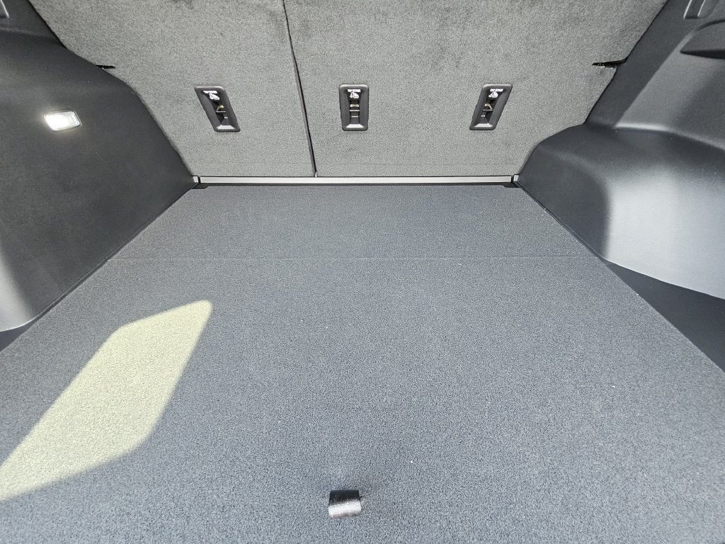 2027 Chevrolet Equinox LT - Photo 23