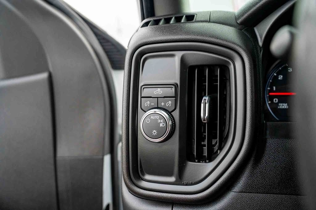 2021 GMC Sierra 1500 2WD Regular Cab Long Box