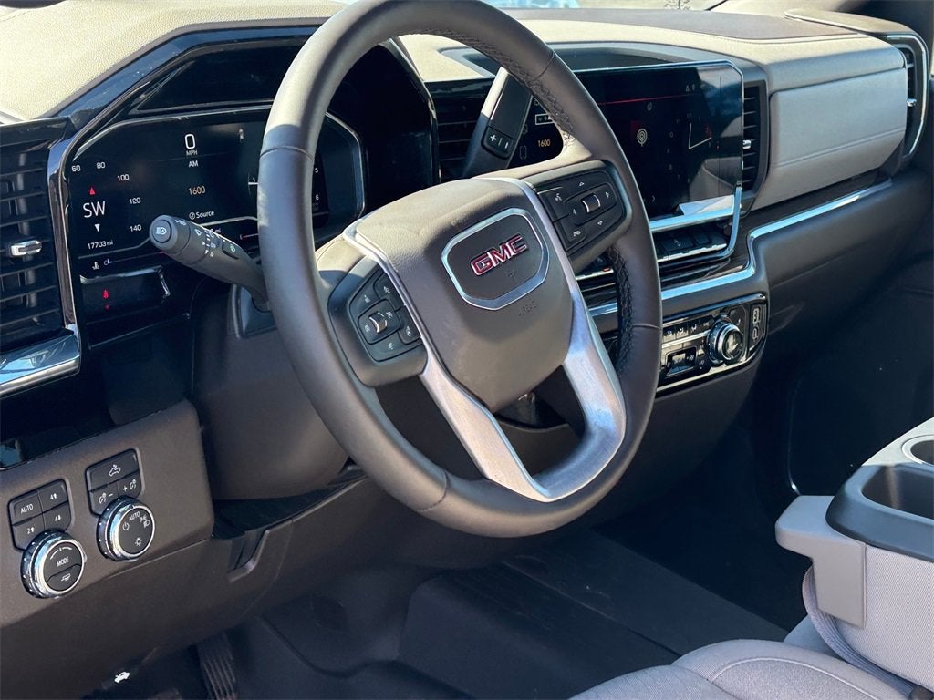 2024 GMC Sierra 1500 SLE