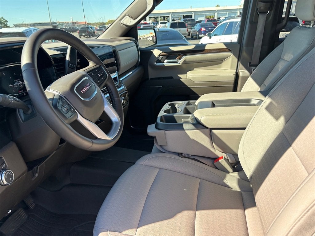 2024 GMC Sierra 1500 SLE
