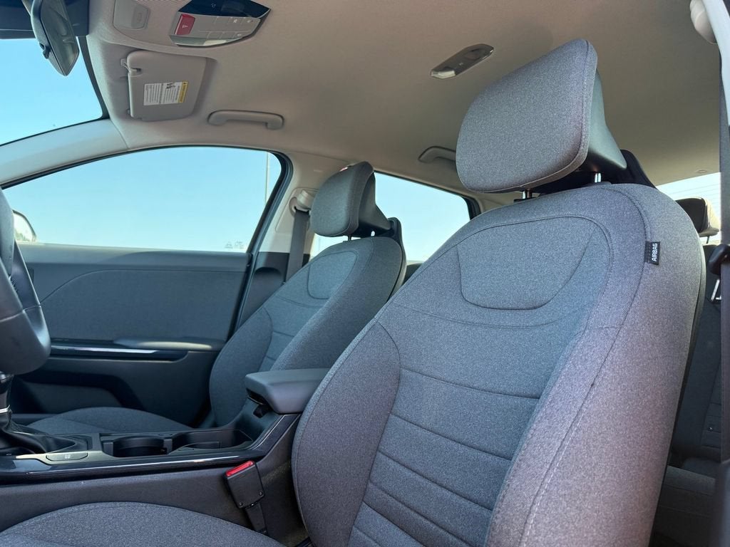 2025 Kia K4 EX - Photo 13