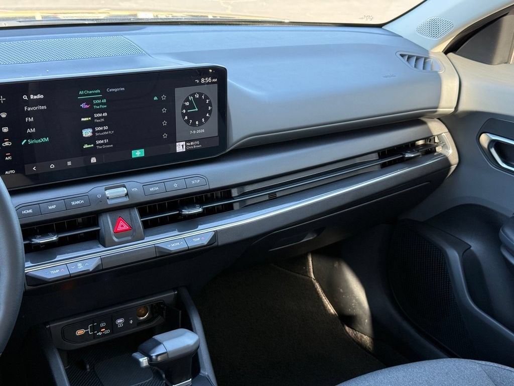 2025 Kia K4 EX - Photo 25
