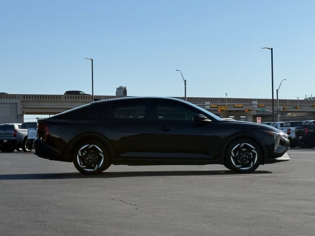 2025 Kia K4 EX - Photo 7