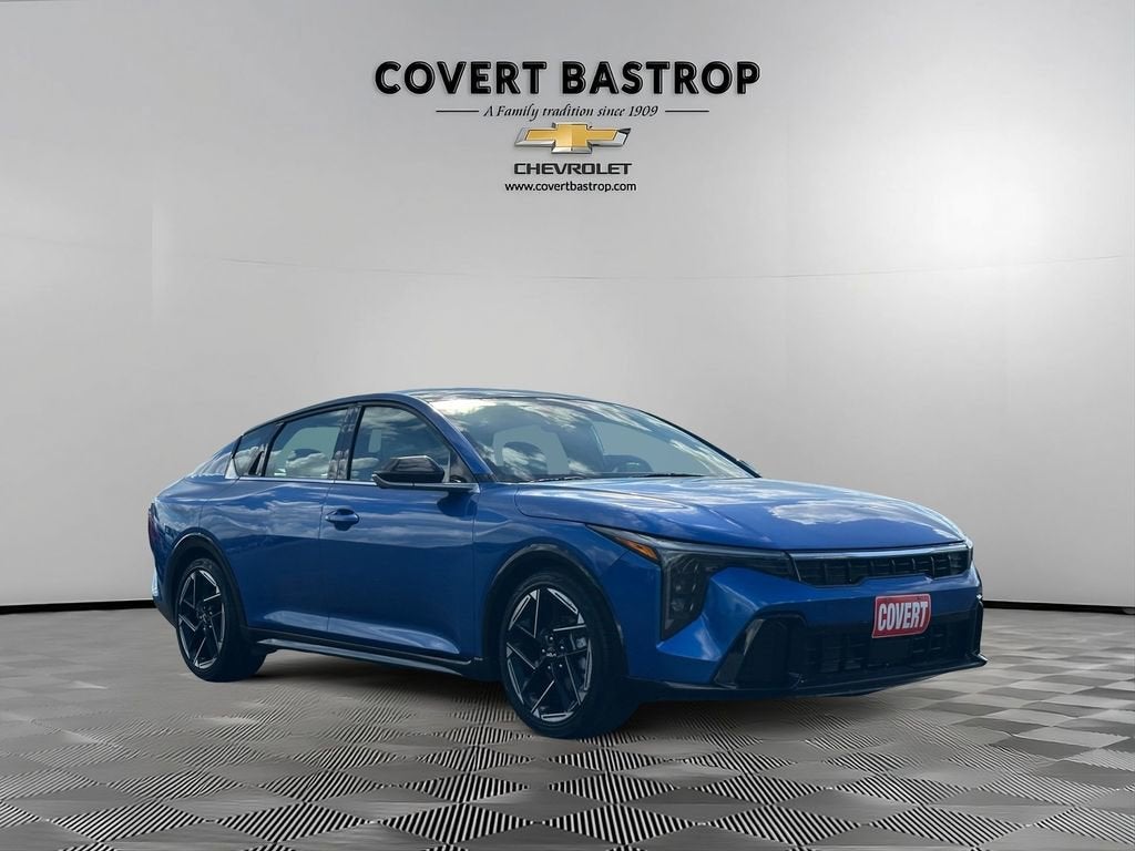 2025 Kia K4 GT-Line