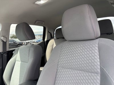 2022 Toyota Tacoma 2WD SR5