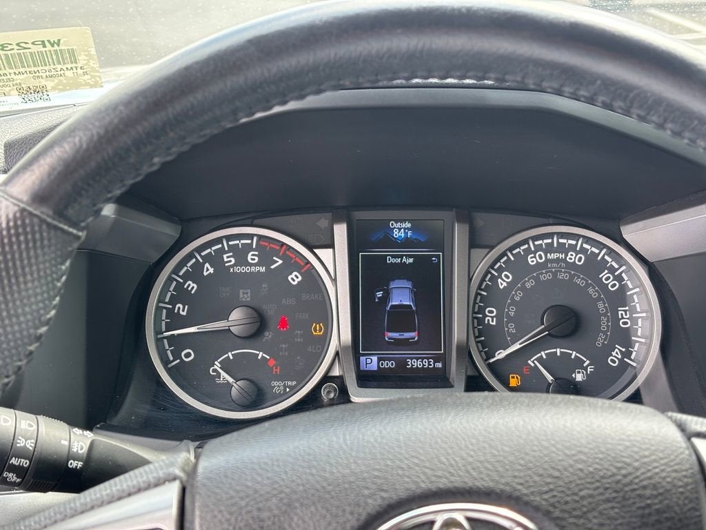 2022 Toyota Tacoma 2WD SR5