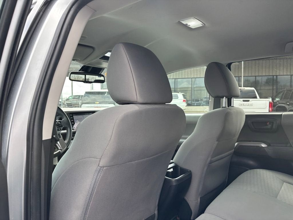 2022 Toyota Tacoma 2WD SR5