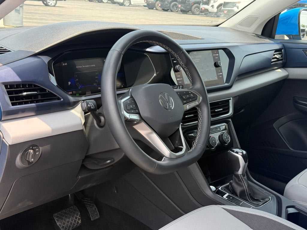 2023 Volkswagen Taos 1.5T SE