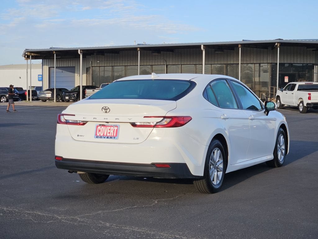 2025 Toyota Camry LE