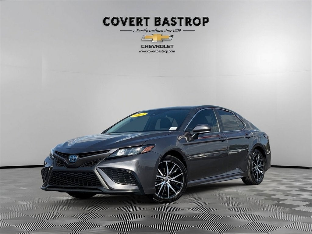 2023 Toyota Camry Hybrid SE